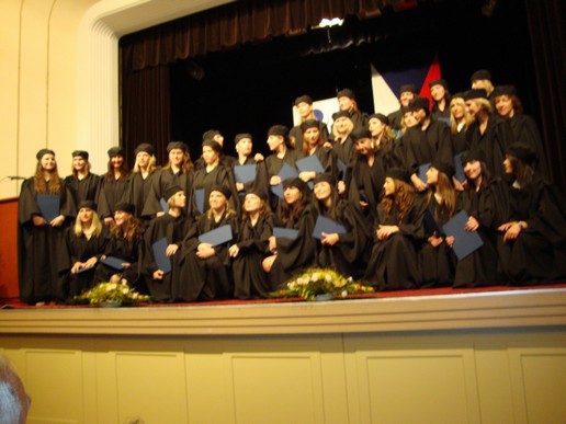 Absolventi 2010